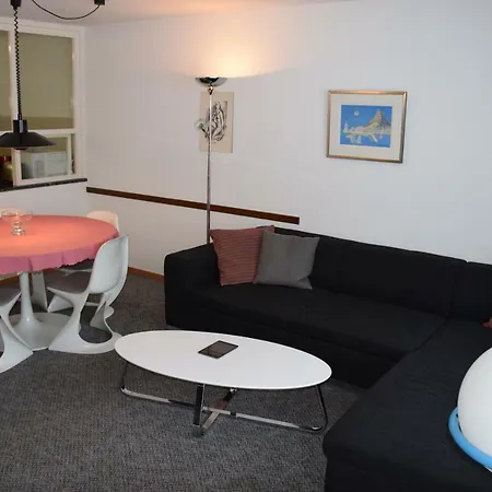 - Location Apartment