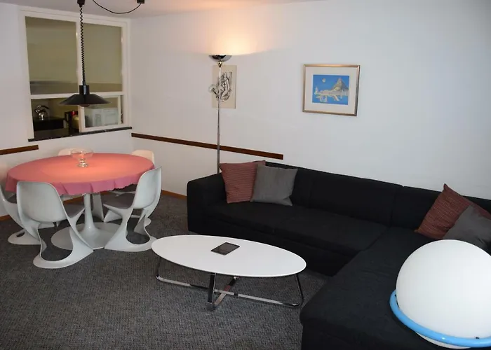 - Location Apartment